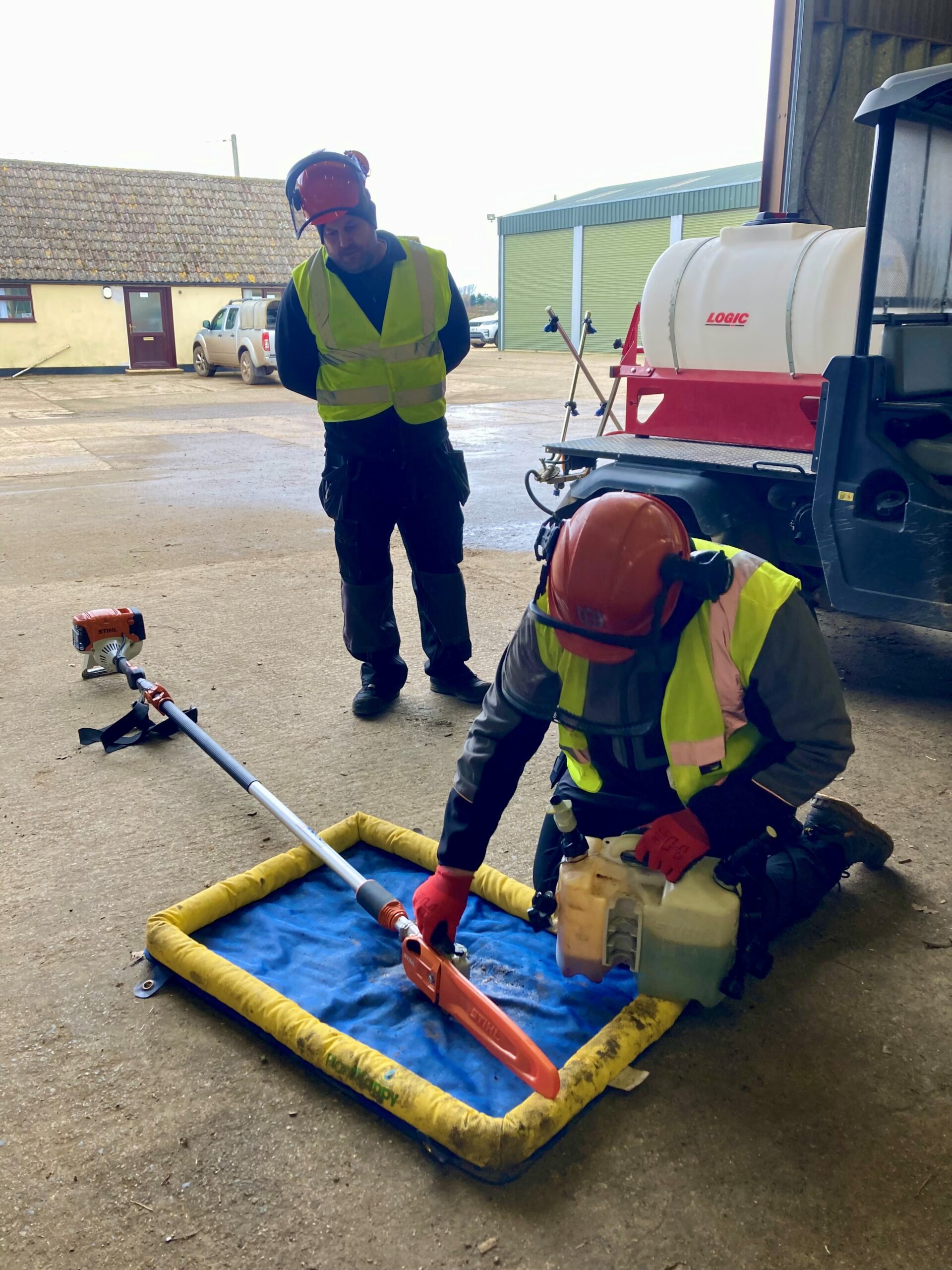 LANTRA Awards Using a Powered Pole Pruner Saw Course [2 days]