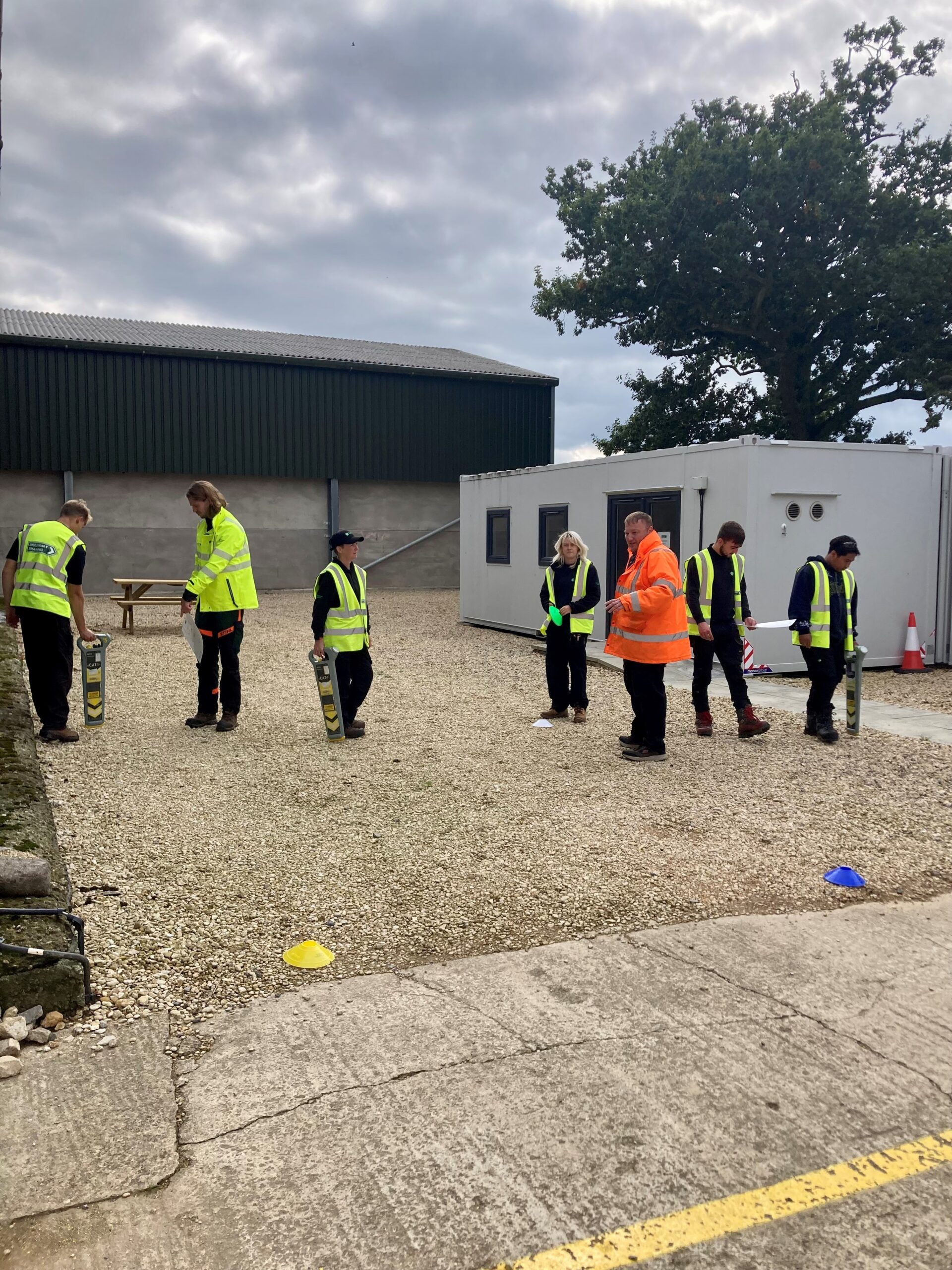 LANTRA Awards Location and Avoidance of Underground Apparatus [CAT & Jenny] Course