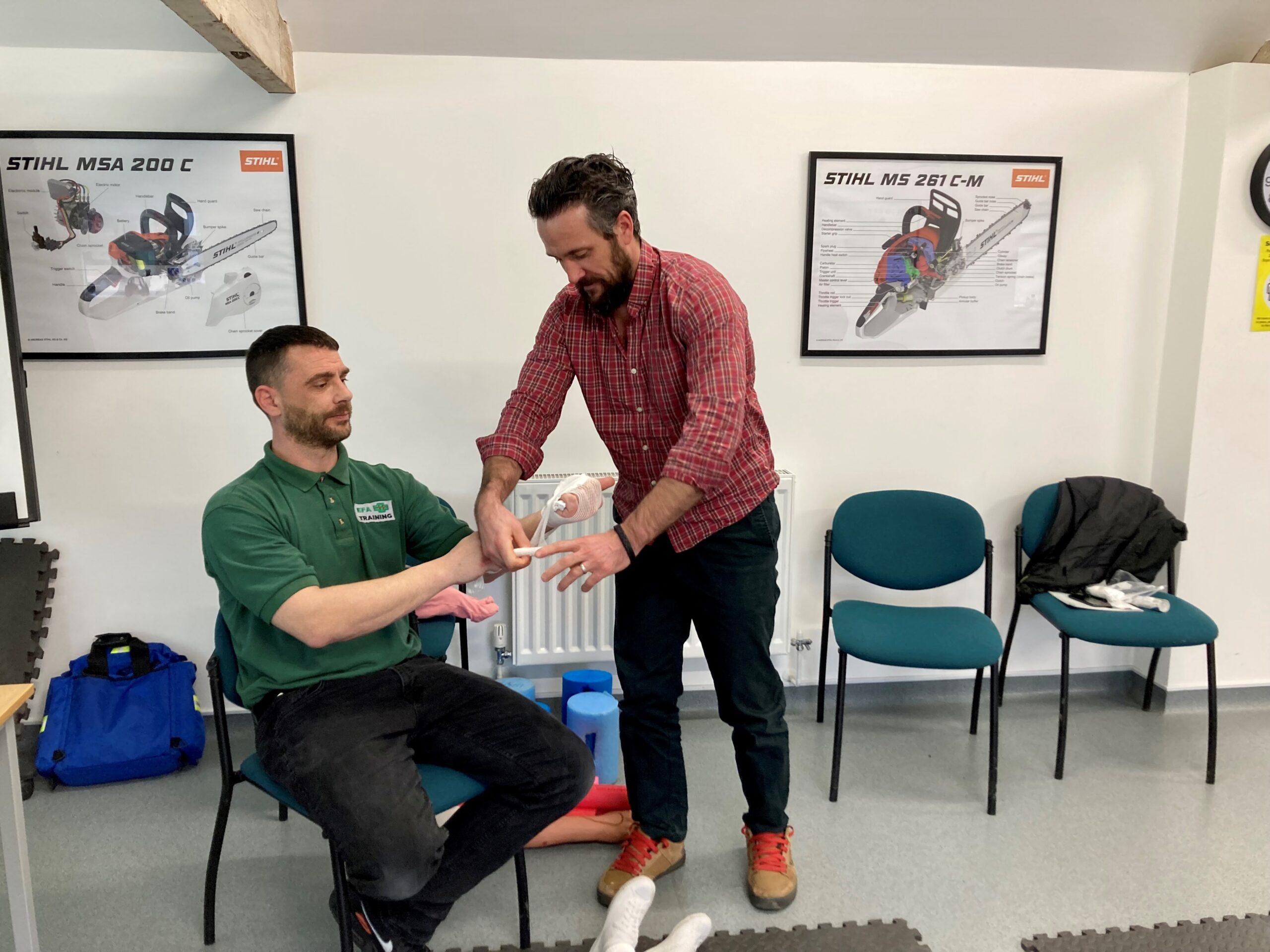 Emergency First Aid for Outdoor Workers Course (EFAW +F)