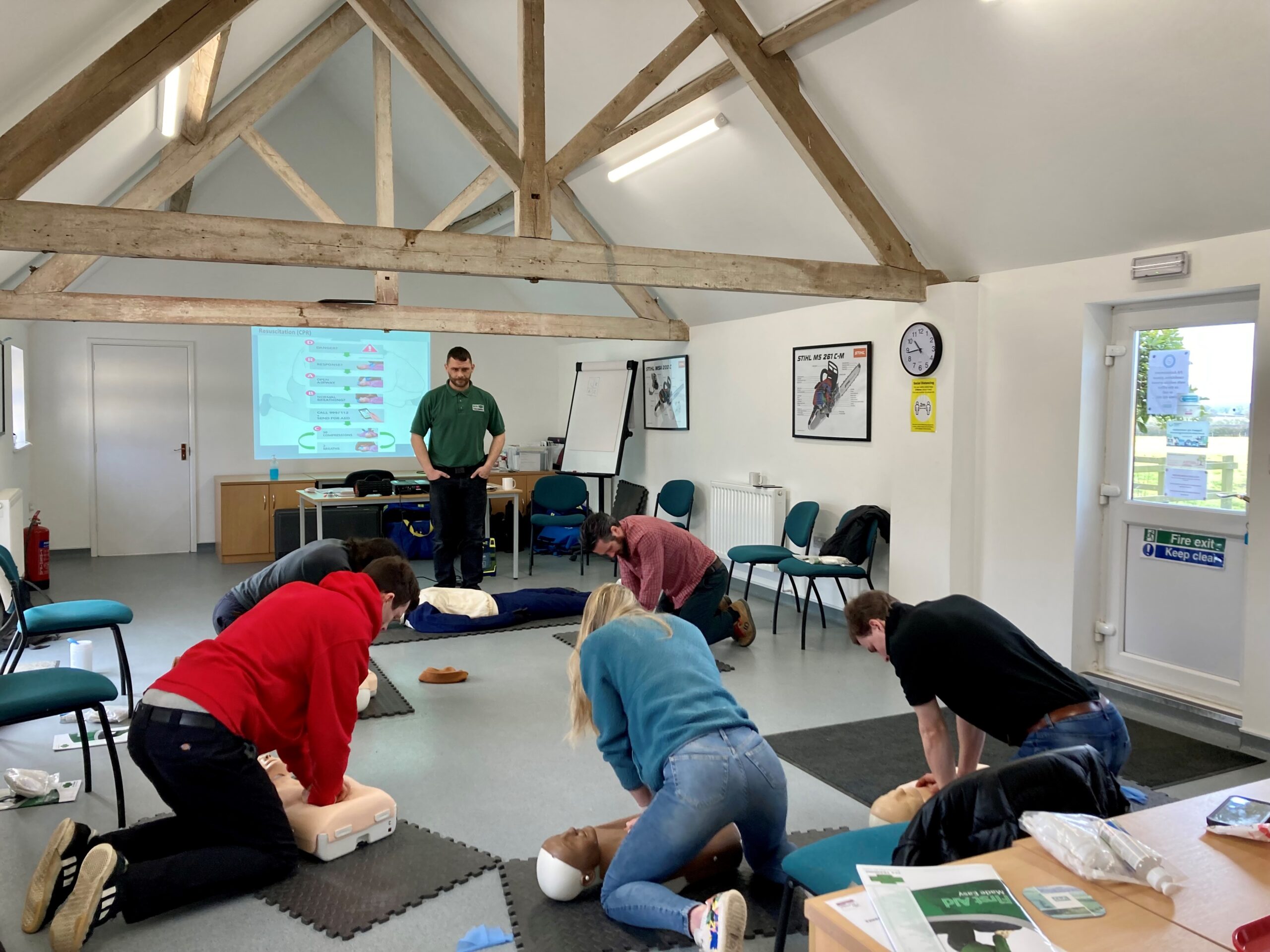 Emergency First Aid for Outdoor Workers Course (EFAW +F)