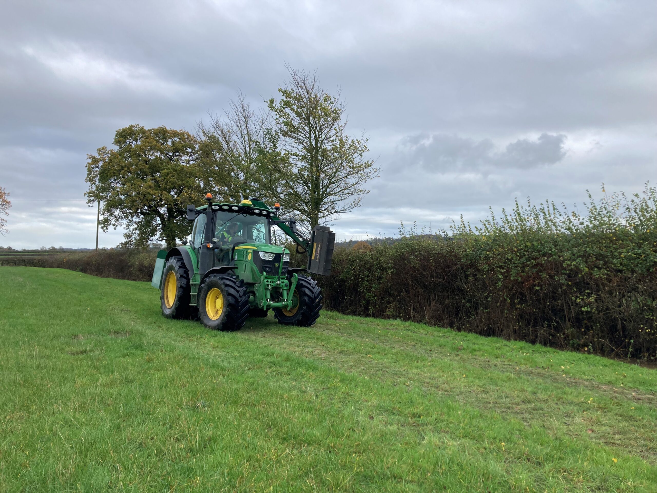 LANTRA Awards Arm Mounted Cutting Equipment Course