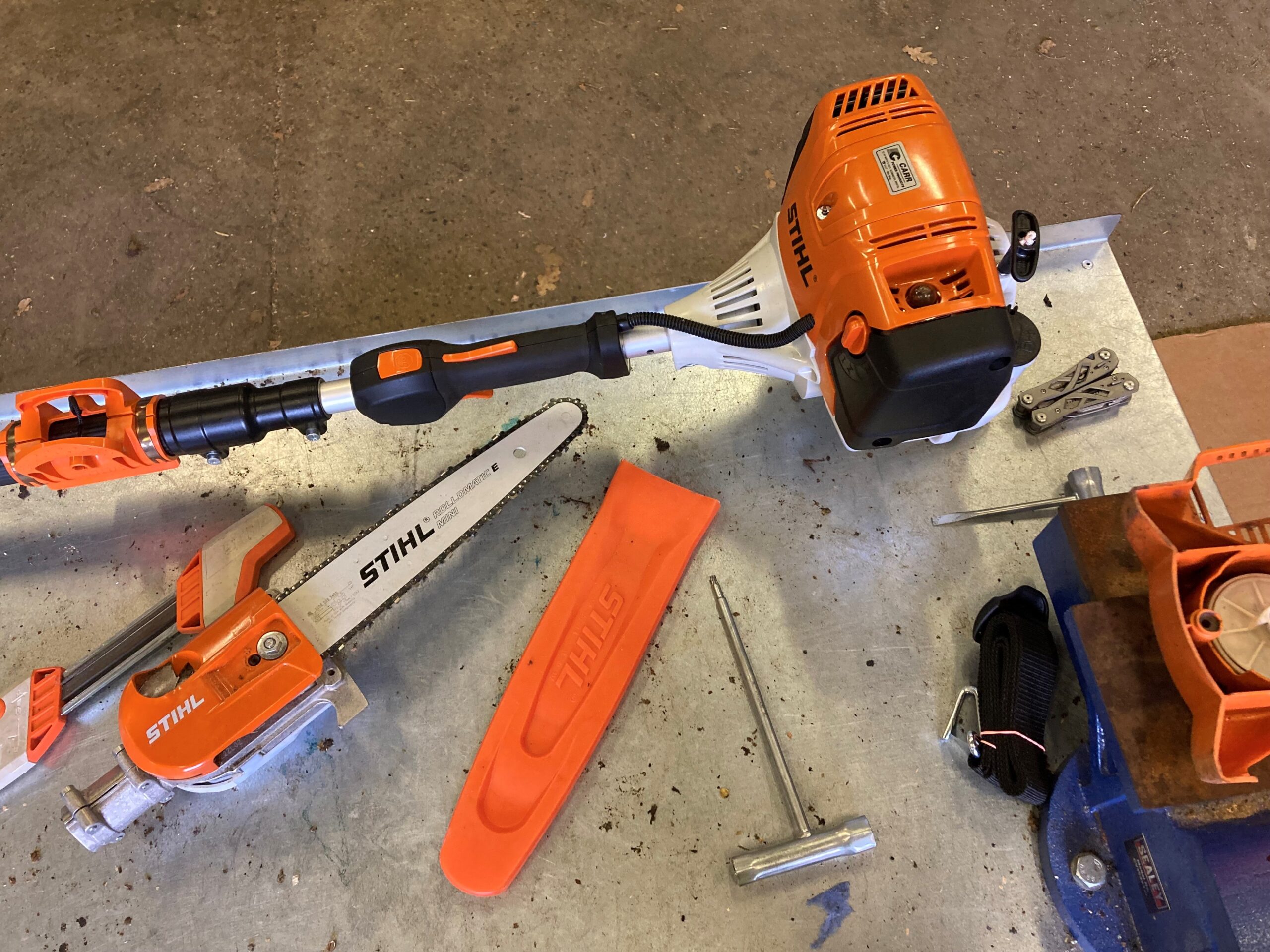 LANTRA Awards Using a Powered Pole Pruner Saw Course