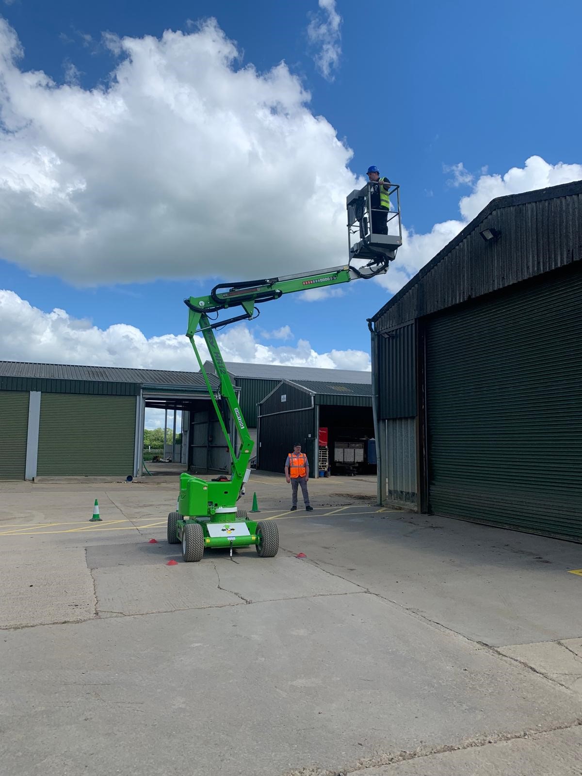 LANTRA Awards in Mobile Elevated Work Platform – MEWP Course