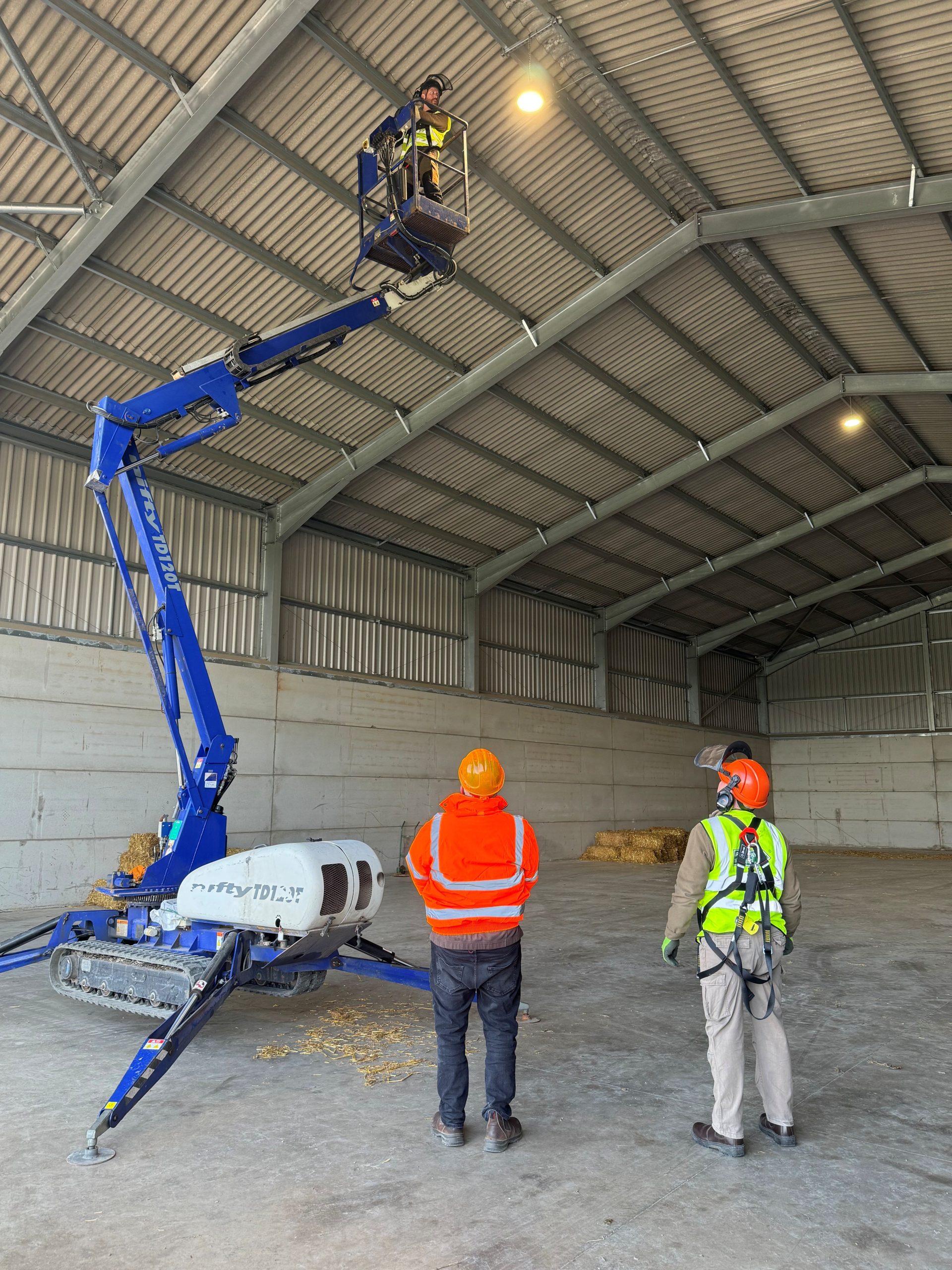 LANTRA Awards in Mobile Elevated Work Platform – MEWP Course